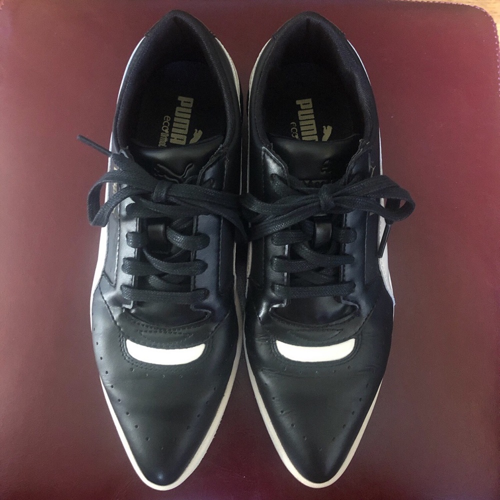 Puma pointed toe sneakers